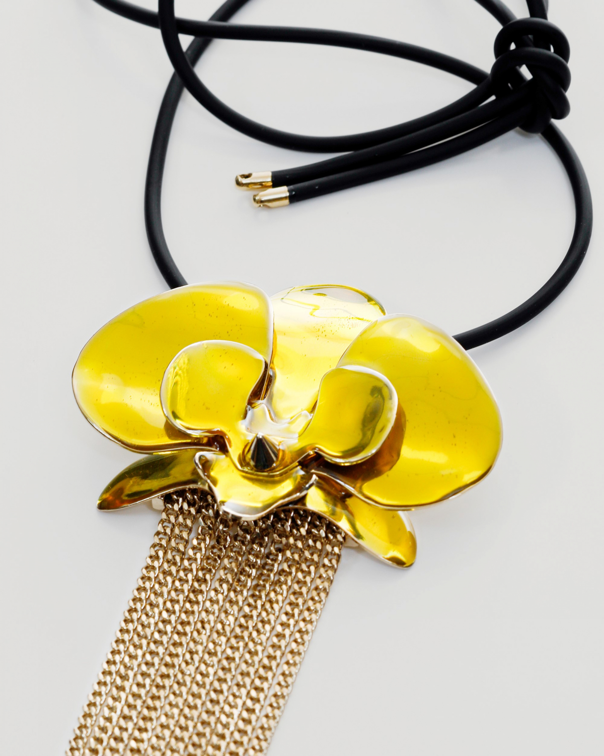 Orchid necklace | Fall Winter 2023-24 Collection, PRE-FALL Collection 2023, Jewelry, Ricercabili, Accessories, Valentine's Gifts, Accessories | Genny