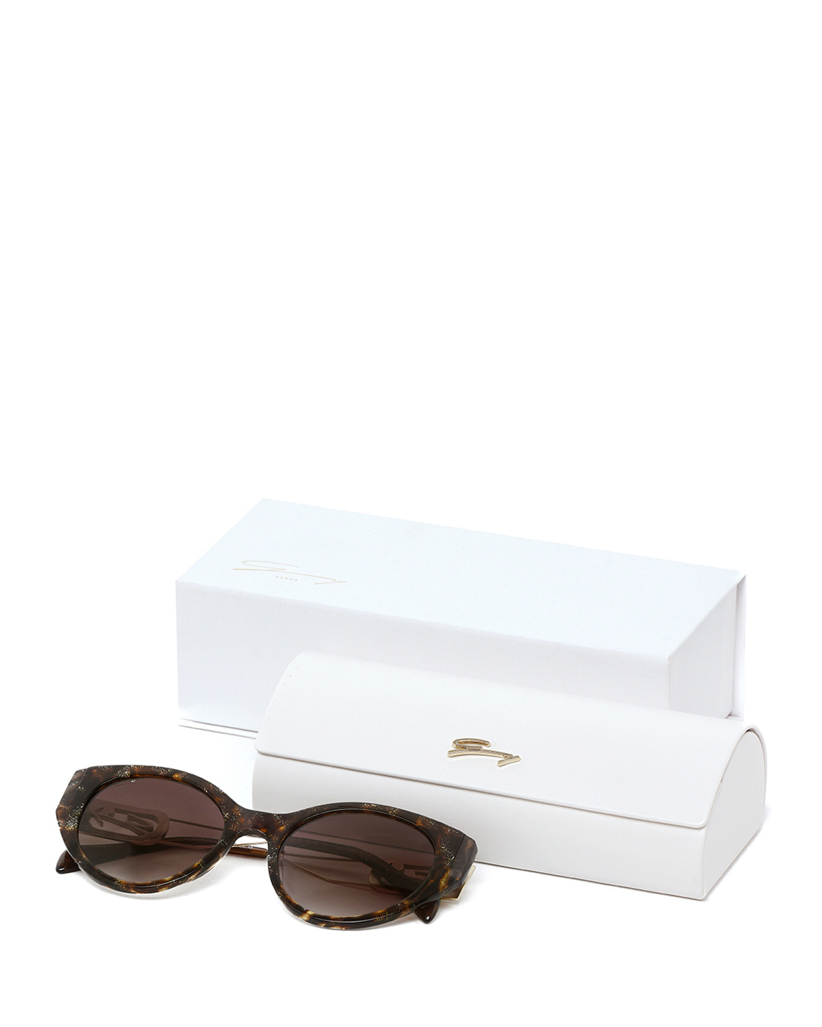 Cat-eye brown acetate sunglasses | Sunglasses, Ricercabili, Accessories | Genny