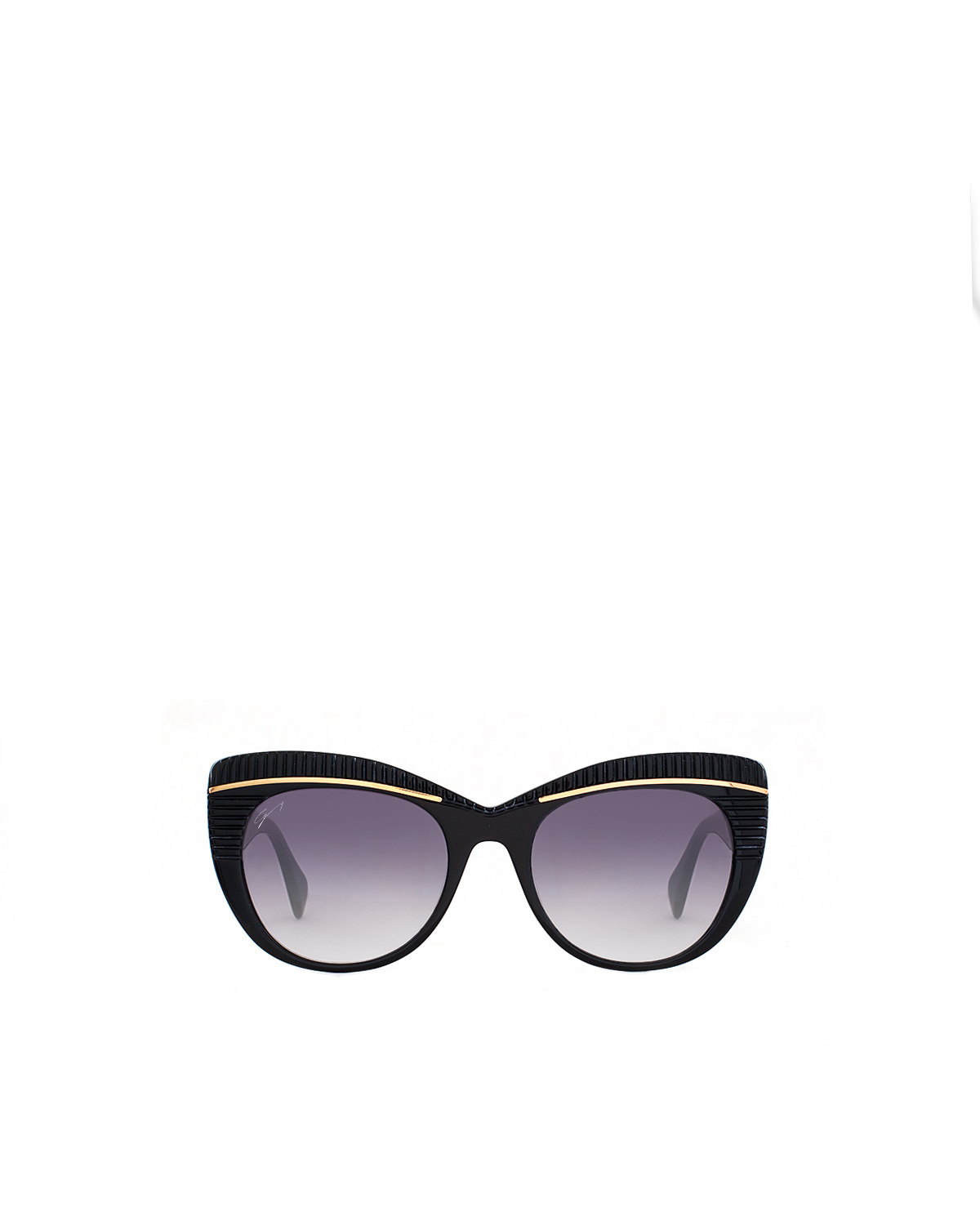 Black cat-eye sunglasses | Sunglasses, Ricercabili, Accessories | Genny