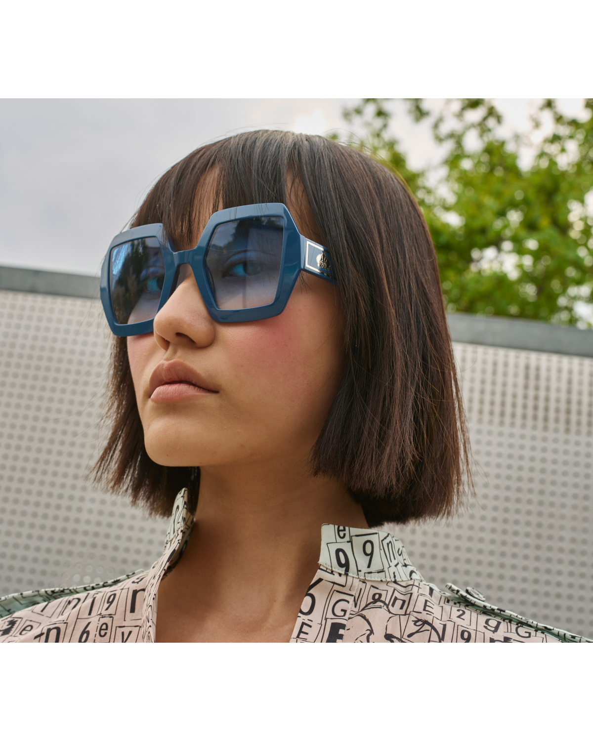 Blue thick frame sunglasses | Sunglasses, Cruise 2023 Collection, Mother's Day, Ricercabili, Accessories | Genny